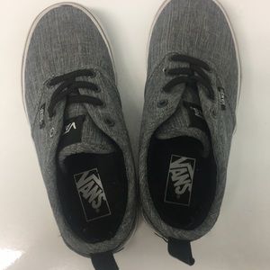 Vans casual boy shoe